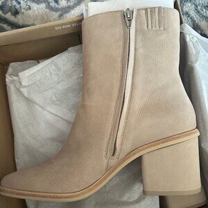 Dolce Vita Taupe Bootie